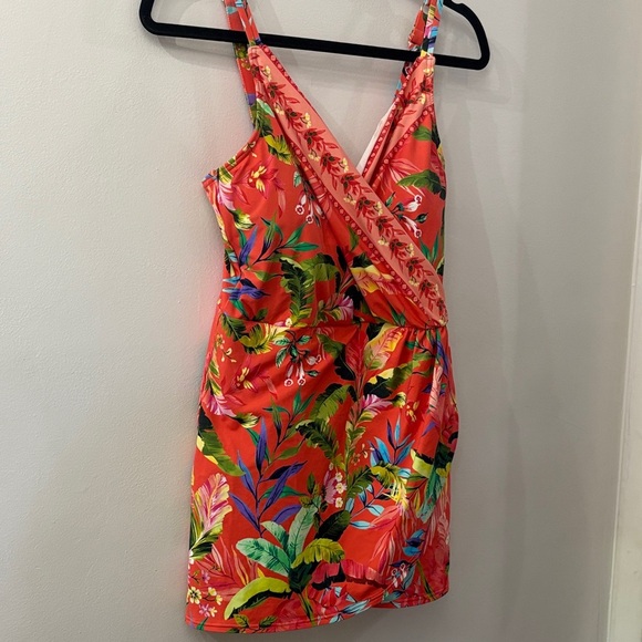 Lands' End swimsuit - one piece - Orange tropical flowers- medium - Picture 1 of 9